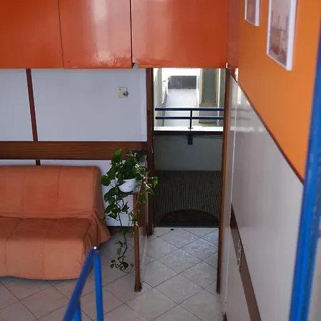 Comprensorio Olivetti - La Serra - Stanza 204 إيفريا