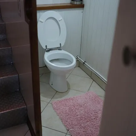 فندق مبيت وإفطار Comprensorio Olivetti - La Serra - Stanza 204 إيفريا