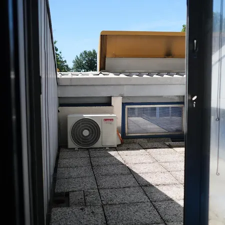 B&B Comprensorio Olivetti - La Serra - Stanza 204