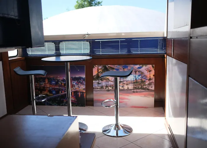 Bed and Breakfast Comprensorio Olivetti - La Serra - Stanza 204 Ιβρέα