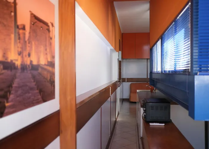 Comprensorio Olivetti - La Serra - Stanza 204