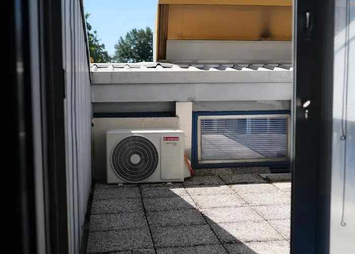 Bed and Breakfast Comprensorio Olivetti - La Serra - Stanza 204