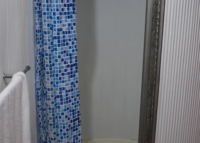 Comprensorio Olivetti - La Serra - Stanza 204 Ιβρέα